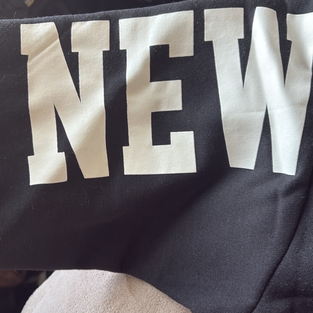 Sweatshirt - Picture 3 of 5
